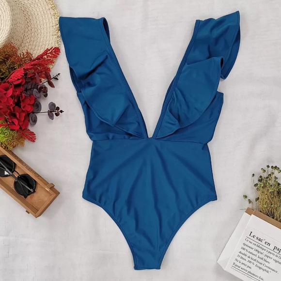 Swimwear One Piece Swimsuit Ruffle Shoulder - Picture 2 of 4